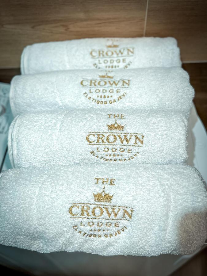 The Crown Lodge ซลาตีบอร์ ภายนอก รูปภาพ